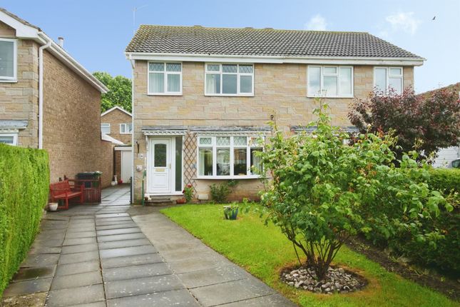 3 bed property, in Butt Hill, £275,000