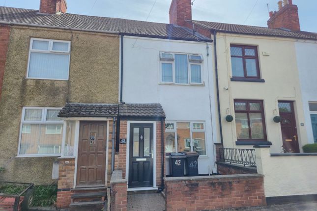 2 bed property, in Grange Road, £150,000