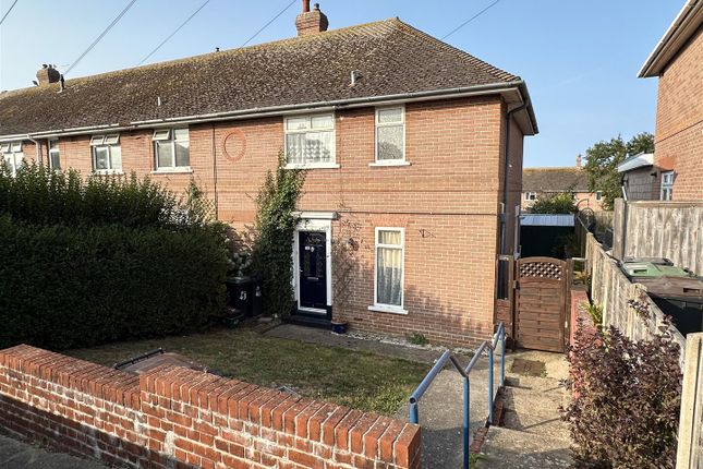 2 bed property, in Rylands Lane, £235,000