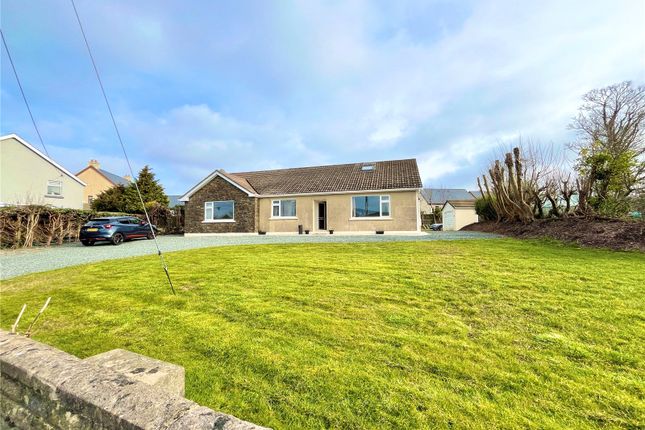 4 bed property, in Valley Road, £425,000