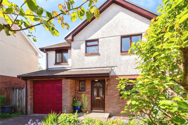 4 bed property, in Pendour Park, £350,000