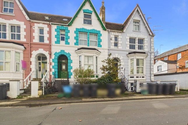 4 bed property, in Arthur Street, £400,000
