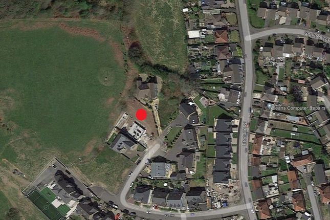 Studio, in Coed Y Bronallt, £142,000