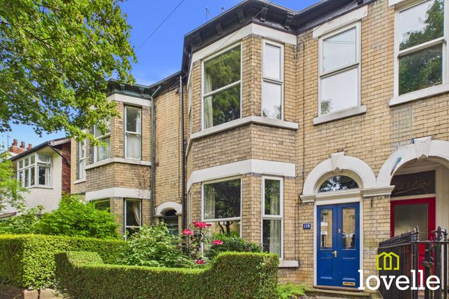 5 bed property, in Marlborough Avenue, £325,000