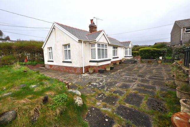 2 bed property, in Pendine, £279,500