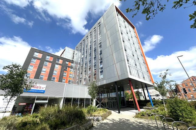 Land, in One Islington Plaza, £40,000