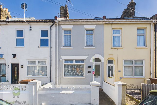 3 bed property, in Gordon Road, £264,995