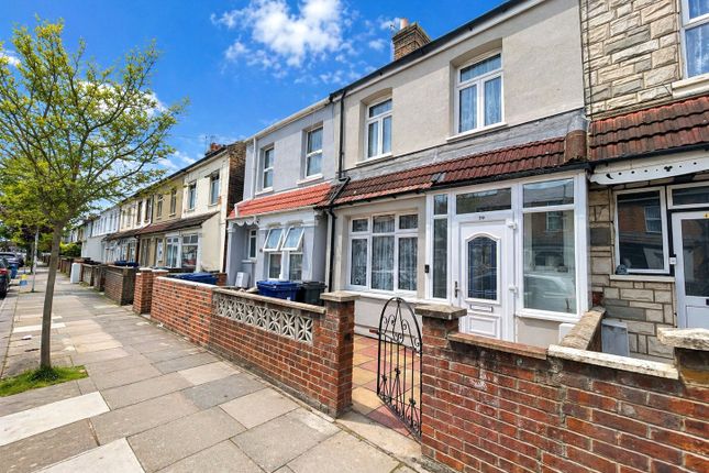3 bed property, in Trinity Road, £524,950
