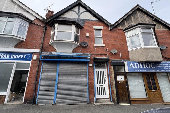 2 bed property, in Greenfield Road, £110,000