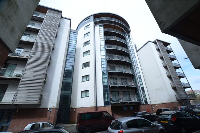 2 bed property, in Cornhill, £182,000