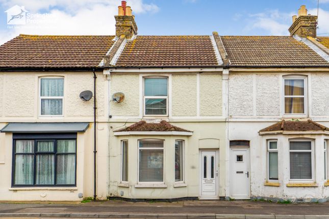 2 bed property, in Mill Road, £180,000