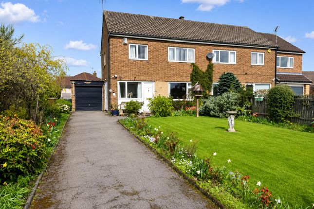 3 bed property, in Briarfield Close, £275,000