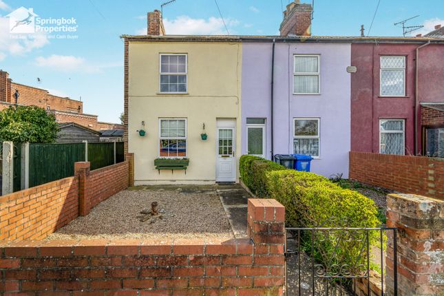 3 bed property, in Fir Lane, £140,000