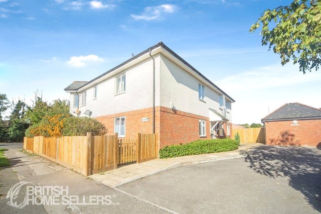 2 bed property, in Ashmead Road, £170,000