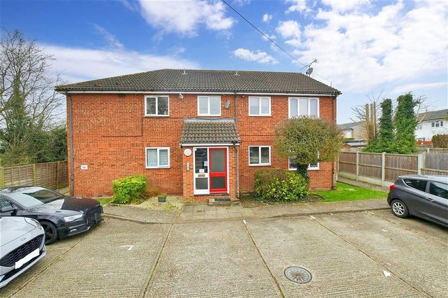 1 bed property, in Haslemere Road, £167,500