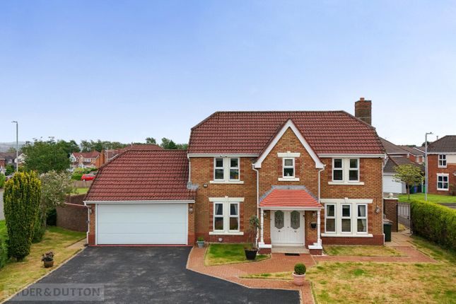 4 bed property, in Rosethorns Close, £525,000