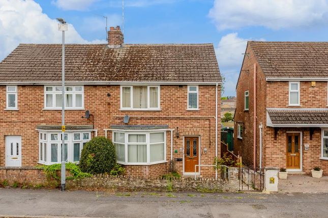 3 bed property, in Thomas Road, £200,000