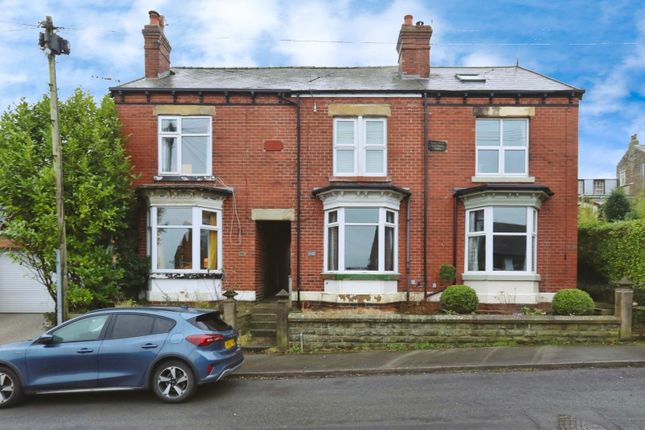 3 bed property, in Mount View Road, £240,000