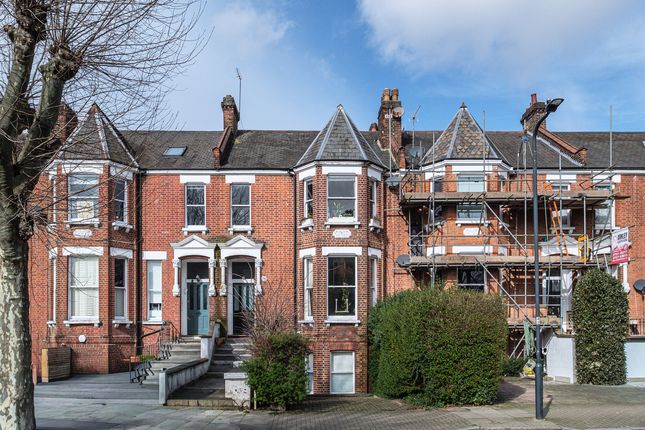 2 bed property, in Chevening Road, £900,000