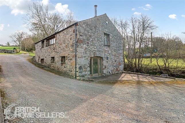 3 bed property, in Broad Oak, £325,000