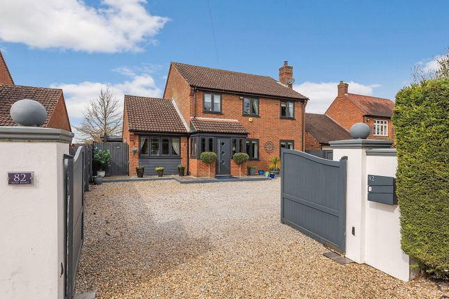 4 bed property, in New Road, £500,000