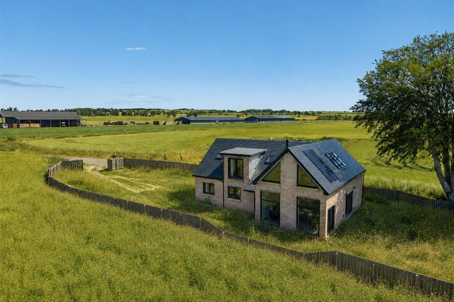 4 bed property, in The Hayshed, £380,000