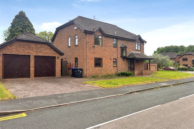 5 bed property, in The Malins, £800,000