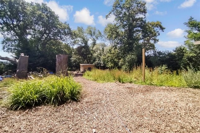Studio, in Whitehouse Road, £140,000