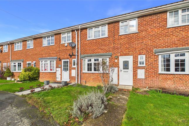 3 bed property, in Horsell, £489,950
