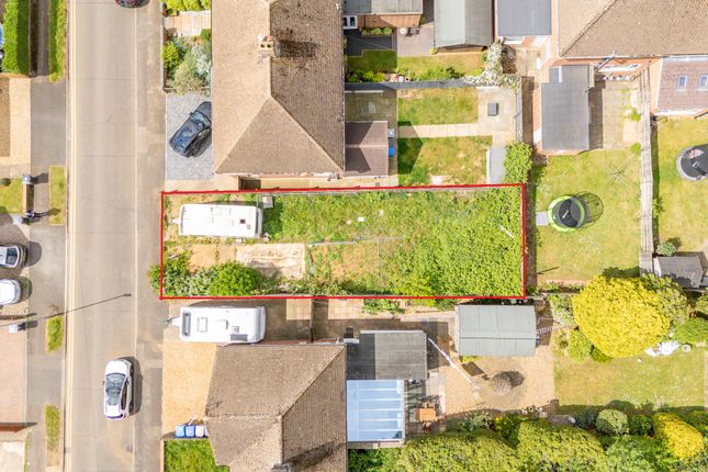 Studio, in Elm Road, £80,000