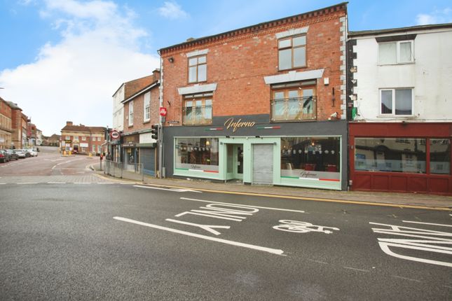 2 bed property, in The Borough, £199,000