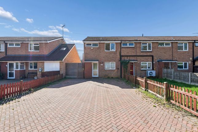 3 bed property, in Ashburnham Walk, £375,000