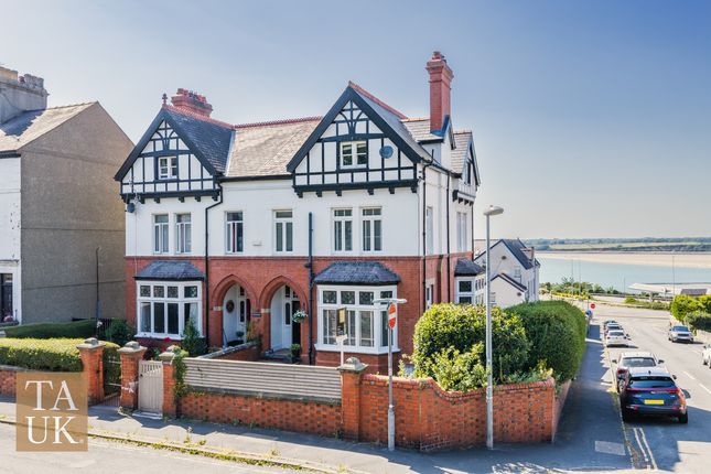 5 bed property, in St. Davids Road, £475,000