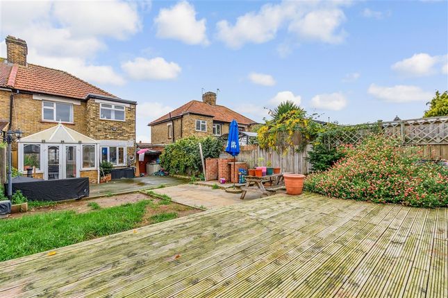 3 bed property, in Okehampton Crescent, £395,000