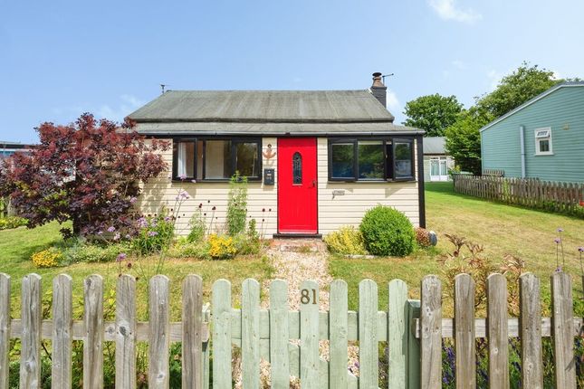 2 bed property, in Main Road, £89,950