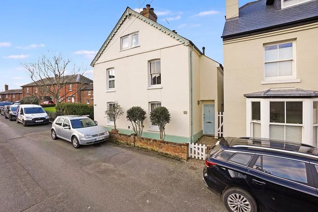 4 bed property, in Union Road, £425,000