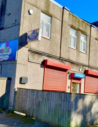 Studio, in Church Stile, £300,000