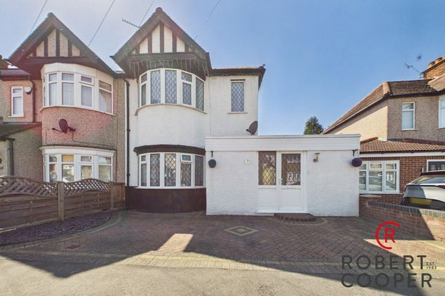 4 bed property, in Shaldon Drive, £640,000