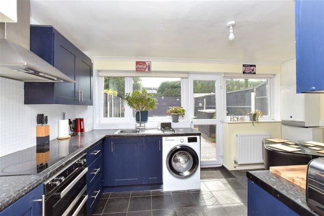 3 bed property, in Millfield, £270,000