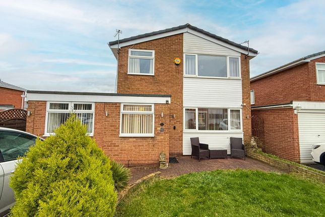 4 bed property, in Camp Road, £350,000
