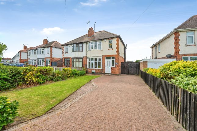 3 bed property, in Carlton Avenue, £250,000