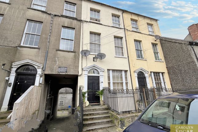 8 bed property, in 16 Saul Street, £249,950