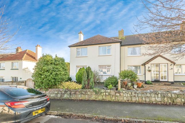 3 bed property, in Fownes Road, £280,000