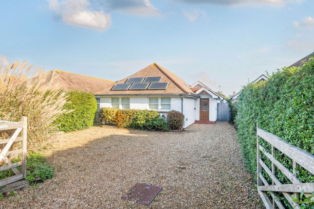 3 bed property, in Charlmead, £699,950
