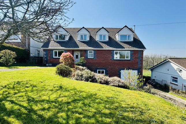 5 bed property, in Ffairfach, £395,000