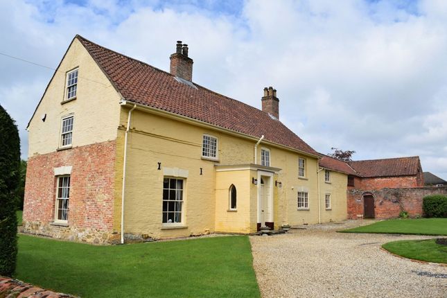 5 bed property, in 1 Front Street, £700,000