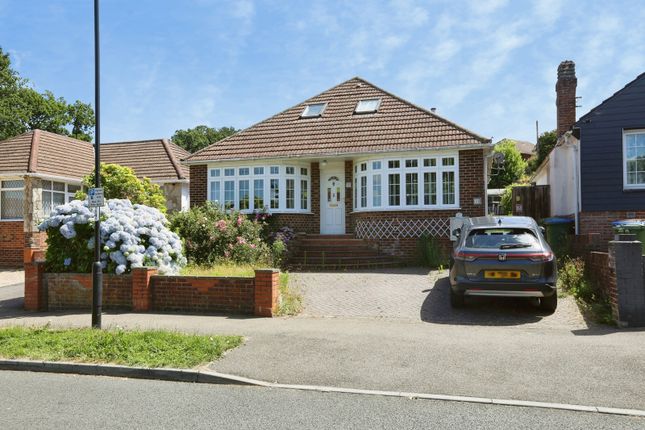 3 bed property, in Springford Road, £200,000