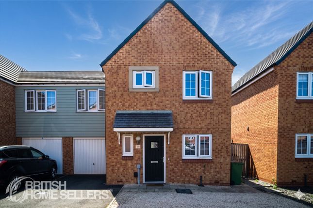 3 bed property, in Cochrane Gardens, £230,000