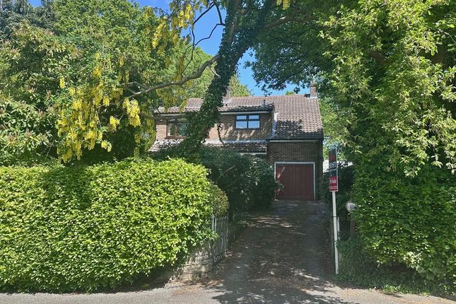 4 bed property, in Selcroft Road, £850,000