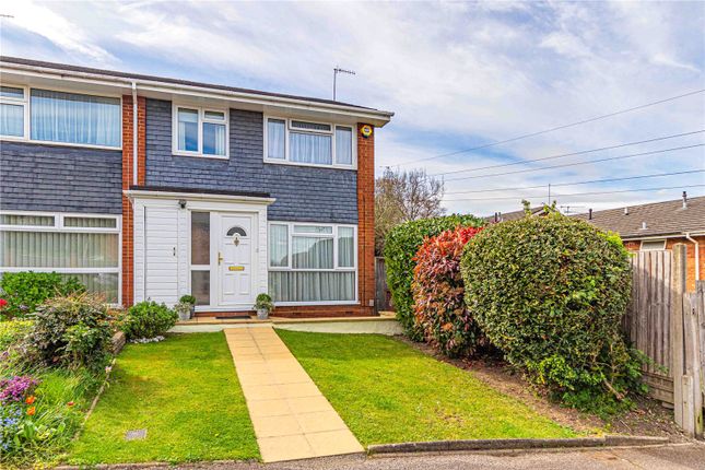 3 bed property, in Richfield Road, £559,950